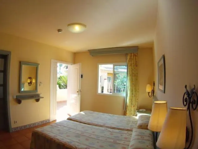 ロイヤル スイート 3* コスタ・カルマ