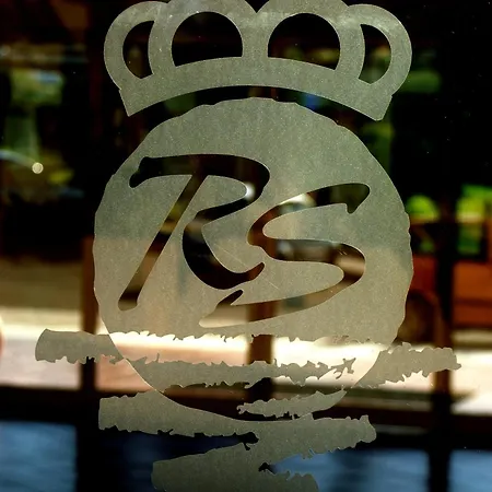 Ξενοδοχείο Royal 3*